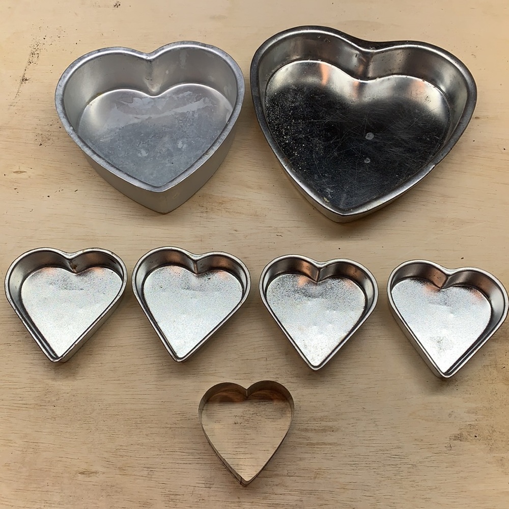 Heart shaped bakeware